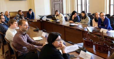 Enhancing the Academic Career of Young PhDs
