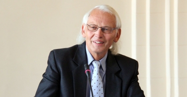 Klaipėdos garbės piliečio vardas &ndash; archeologui akademikui prof. habil. dr. Vladui Žulkui